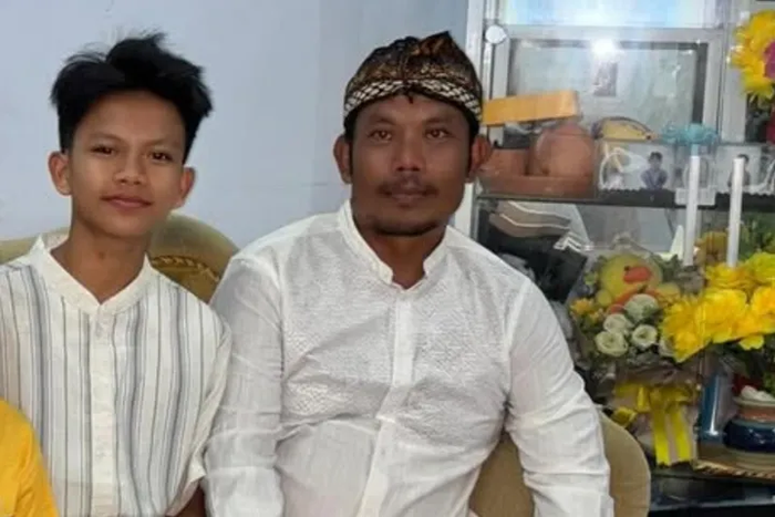 Polemik yang menyeret keluarga Farel Prayoga kembali mendapat penegasan dari pihak ayah kandung, Joko Suyoto. 