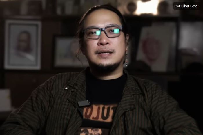 Simak profil Noe Letto, musisi sekaligus anak Cak Nun yang dilantik jadi Tenaga Ahli Dewan Pertahanan Nasional. 