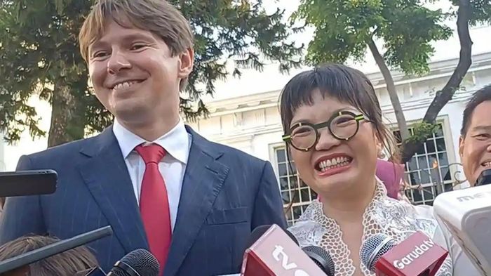 Simak profil Bartek Czech, suami Wamen Stella Christie yang alami kecelakaan ski di Amerika Serikat hingga alami patah tulang belakang.