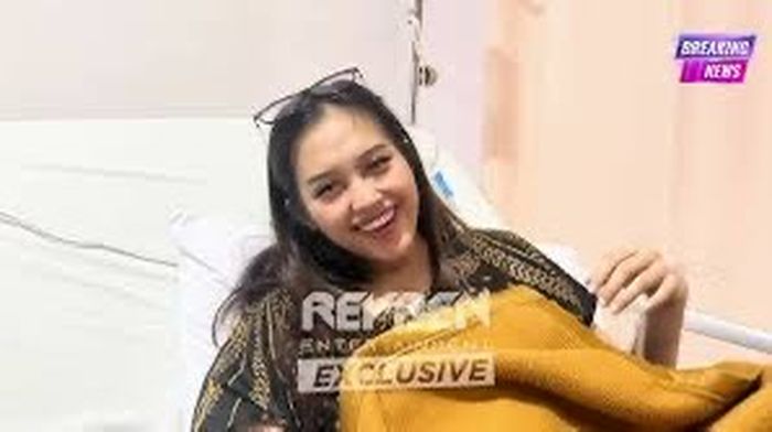 Kekasih Anrez, Friceilda Prillea atau Icel akhirnya resmi menjadi seorang ibu.