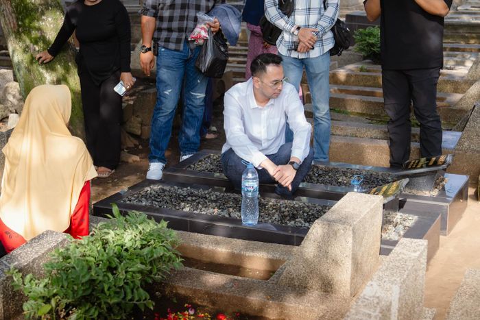 Raffi Ahmad pulang kampung ke Bandung jelang Ramadan 2026, suami Nagita Slavina nyekar ke makam sosok ini!