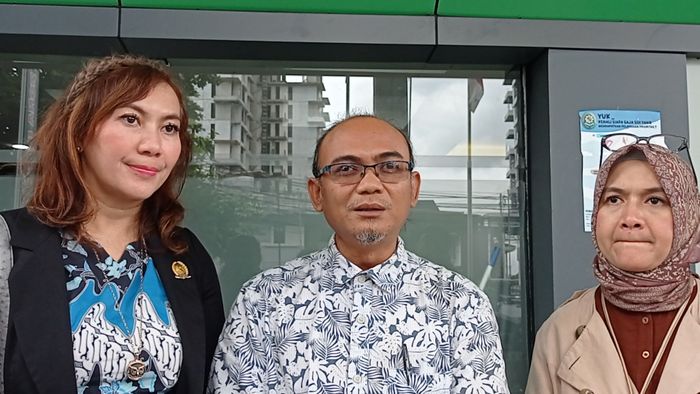 Kuasa hukum Farly Lumopa, Maman Ade Rukmana di Pengadilan Negeri Jakarta Selatan, Kamis (19/2/2026).