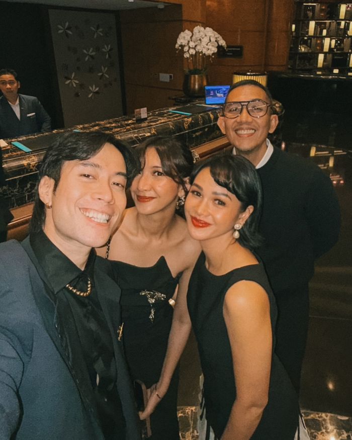 Andien ungkap Vidi Aldiano meninggal dalam keadaan tersenyum, sebut sang sahabat berpulang saat Ramadan dan di malam Nuzulul Quran. 