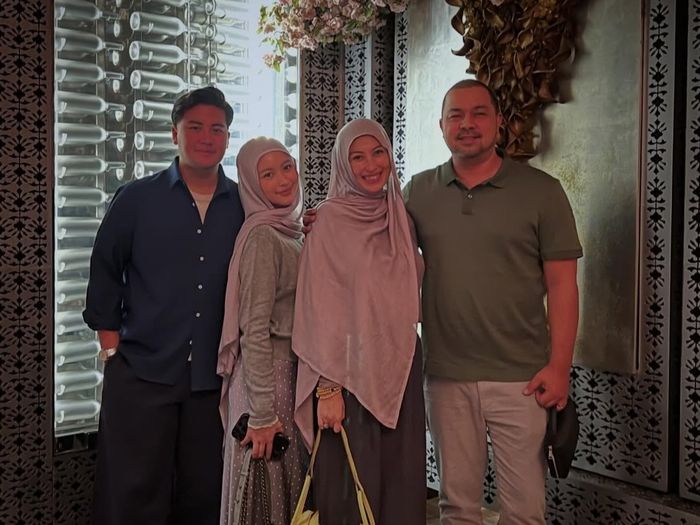 Anak Annisa Trihapsari dan Sultan Djorgji cerita dibalik keputusannya menggunakan hijab.