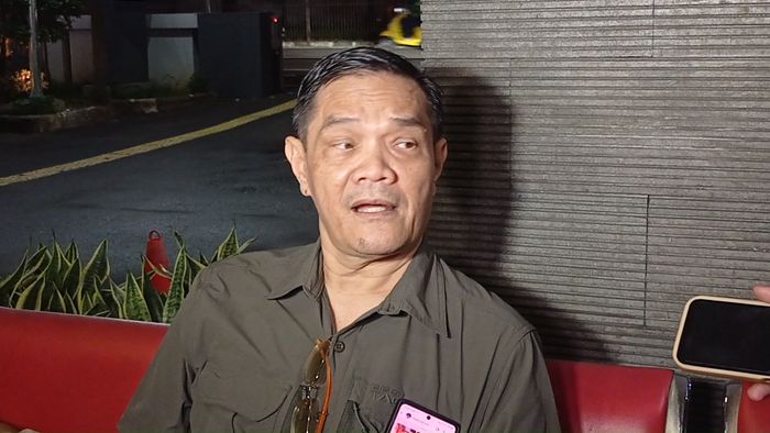 Jon Mathias ditemui di Lapas Cipinang, Jakarta Timur, Rabu (1/4/2026).