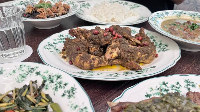 Menu nusantara di Uma Oma Heritage