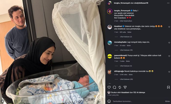 Tengku Firmansyah dan Cindy Fatikasari dikaruniai cucu pertama.