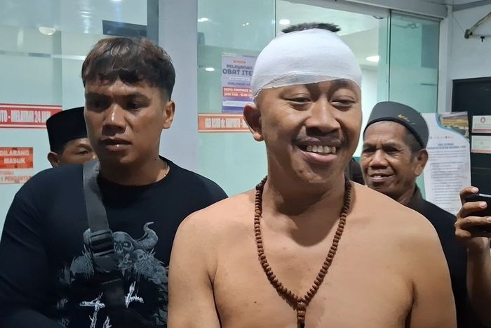 Kronologi kades di Lumajang dibacok 10 orang, para terduga pelaku diduga sakit hati dengan ucapan korban.
