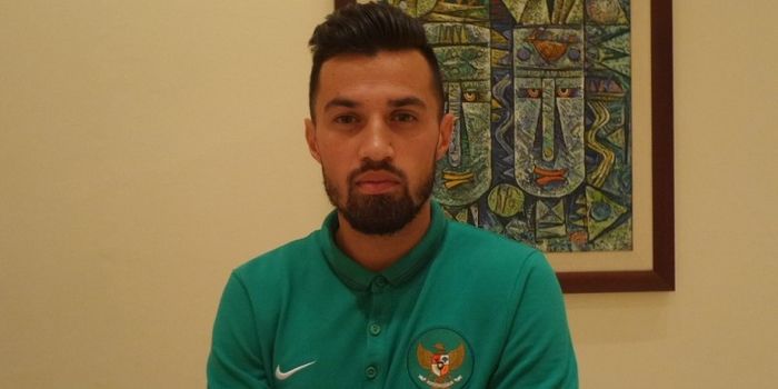 Gelandang timnas Indonesia, Stefano Lilipaly, diwawancarai khusus oleh JUARA pada Senin (14/11/2016)