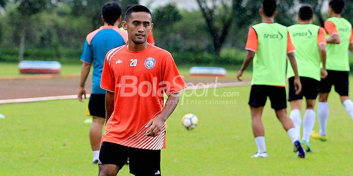 Agil Munawar, latihan perdana bersama Arema FC di Lapangan Dirgantara Kabupaten Malang, Jawa Timur, 