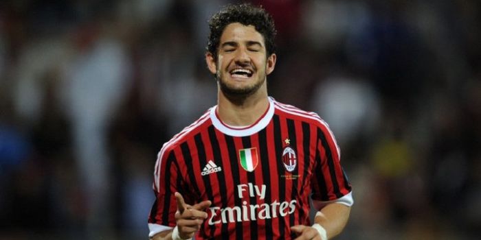  Penyerang asal Brasil, Alexandre Pato, kala masih memperkuat AC Milan. 