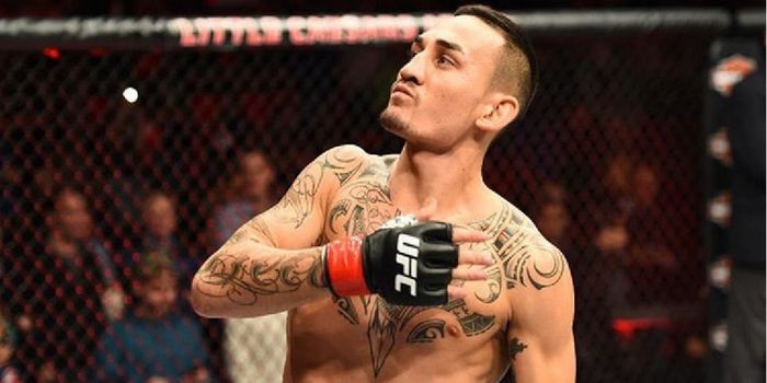 Max Holloway juara kelas bulu UFC, sekaligus rival abadi Conor McGregor 