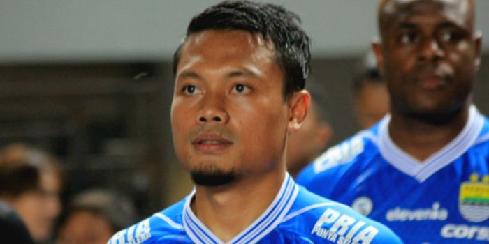 Gelandang Persib, Dedi Kusnandar.