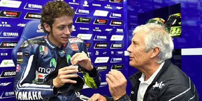 Valentino Rossi dan Giacomo Agostini.