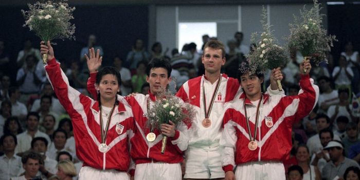 Dari kiri, Ardy Wiranata, Alan Budi Kusuma,  Thomas Stuer-Lauridsen (Denmark), dan Hermawan Susanto 