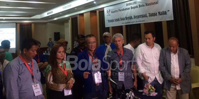 KPSN bersama dengan Voters PSSI menggelar pertemuan di Hotel Bidakara, Pancoran, Jakarta Selatan.