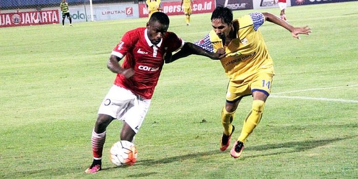 Greg Nwokolo saat memperkuat Persija Jakarta pada 2016.