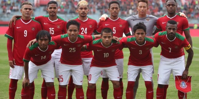 Skuat timnas senior, diharapkan meraih prestasi setelah kembali ditangani Alfred Riedl.