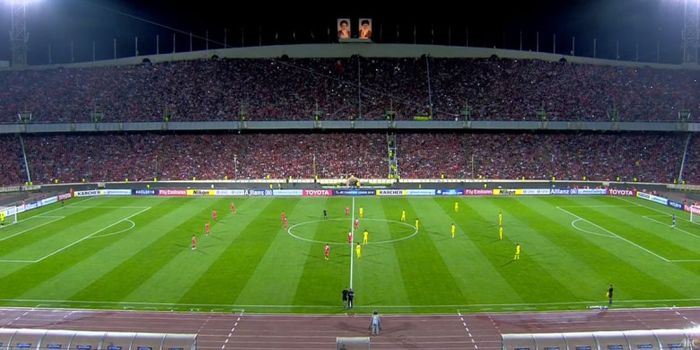 Atmosfer mengagumkan Stadion Azadi di Teheran Iran, saat Persepolis menjamu Al Sadd pada semifinal k