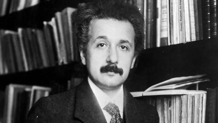 Albert Einstein di tahun 1905.