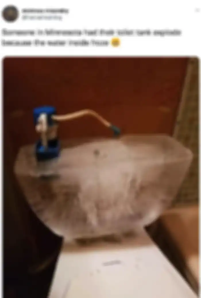 Tabung toilet beku