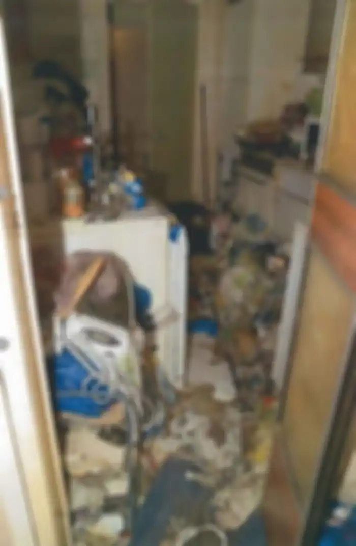 Kondisi rumah Richard Wallach.