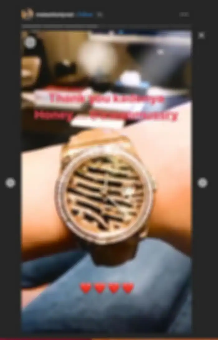 kado jam tangan mewah dari Irwan Mussry