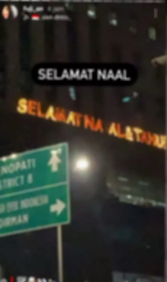 Unggahan Fuji yang pelesetkan ucapan Selamat Natal.