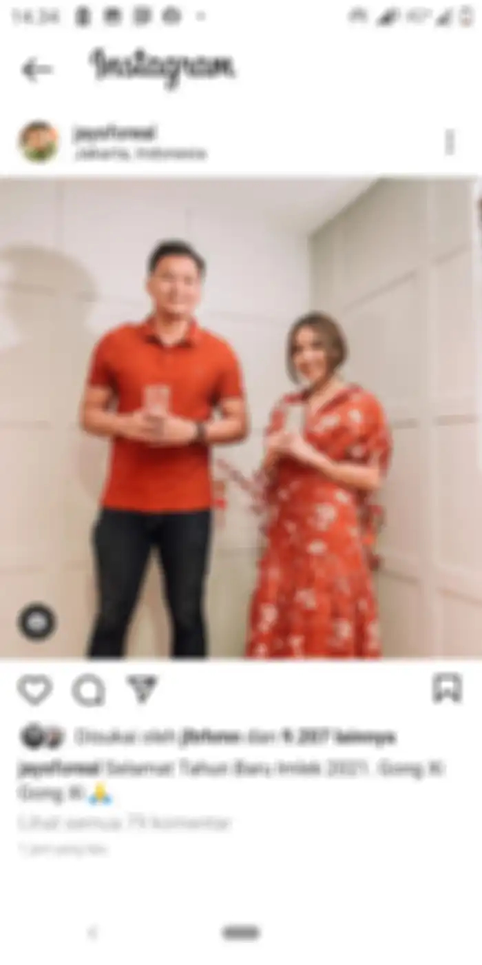 Gisella Anastasia ikut merayakan tahun baru Imlek dengan Wijaya Saputra alias Wijin.