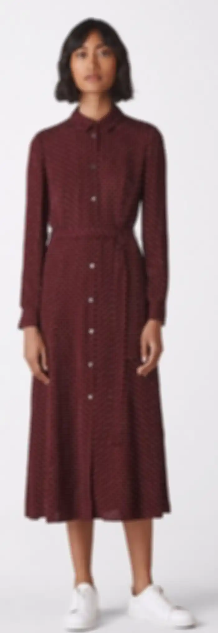 Gaun Polkadot