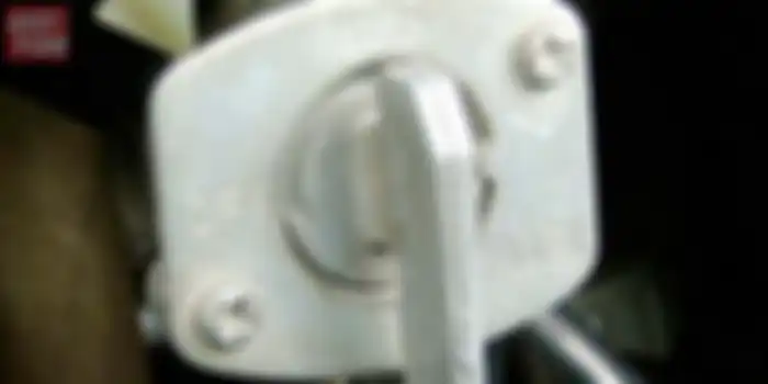 Choke/keran bensin motor