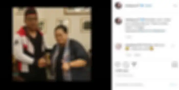 Potret Teddy saat bersalaman dengan Mbak You