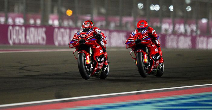 Bos Ducati Balas Sikap Bagnaia yang Sangat Menuntut sementara Marc Marquez Dibebaskan untuk Menggila