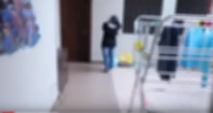 Ruang kamar asisten rumah tangga dan jemuran
