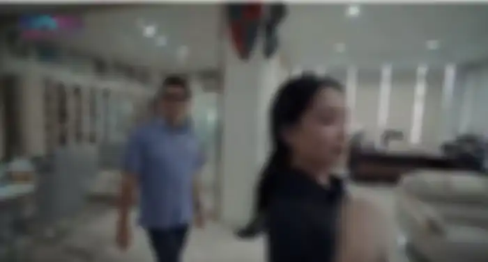 Nagita Slavina mencari tahu sifap Eko Patrio dengan bertanya pada karyawan