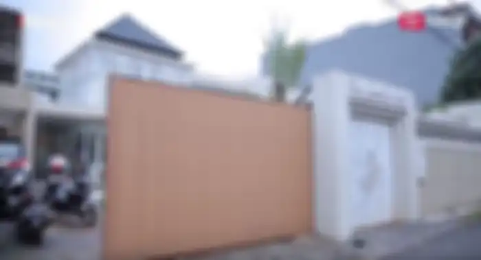 Tampilan depan rumah Ustaz Solmed
