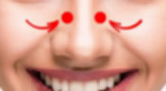 Pijatan untuk hidung tersumbat.