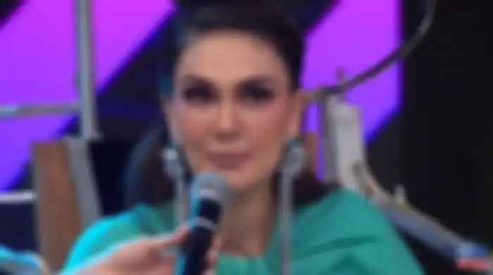 cuplikan Luna Maya saat tes kejujuran
