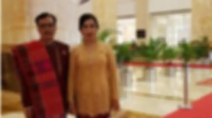 Ibunda Selvi Ananda, Sri Partini 
