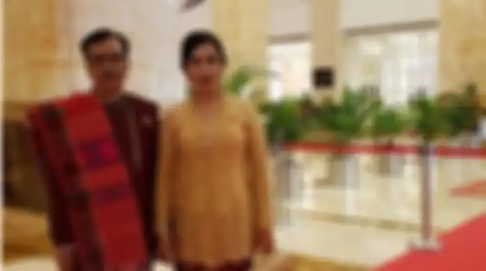 Ibunda Selvi Ananda, Sri Partini
