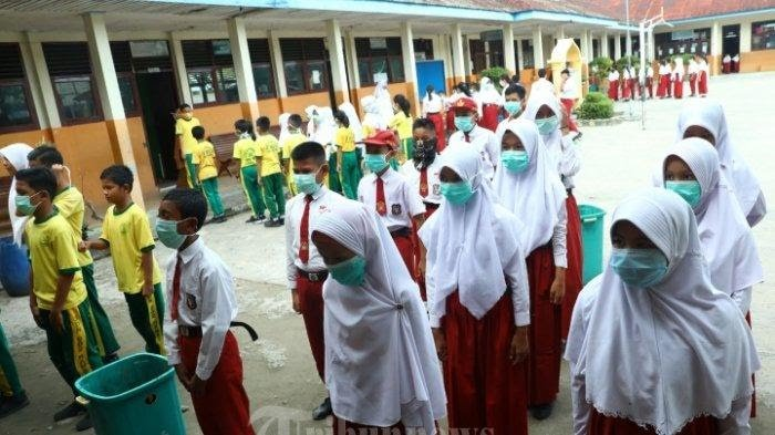 Sekolah tatap muka akan dilakukan bagi sekolah di luar zona hijau.