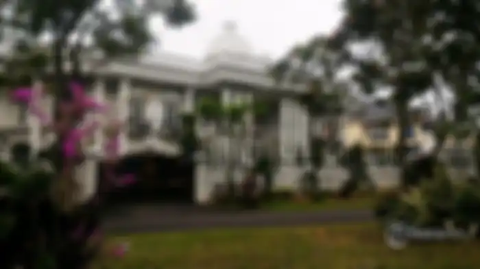 Rumah Bos First Travel di Bogor