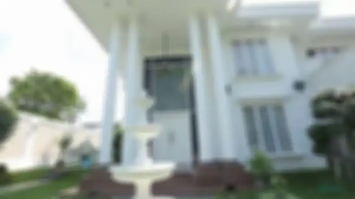 Intip Isi Rumah Bergaya ‘American Classic’ Milik Uya Kuya
