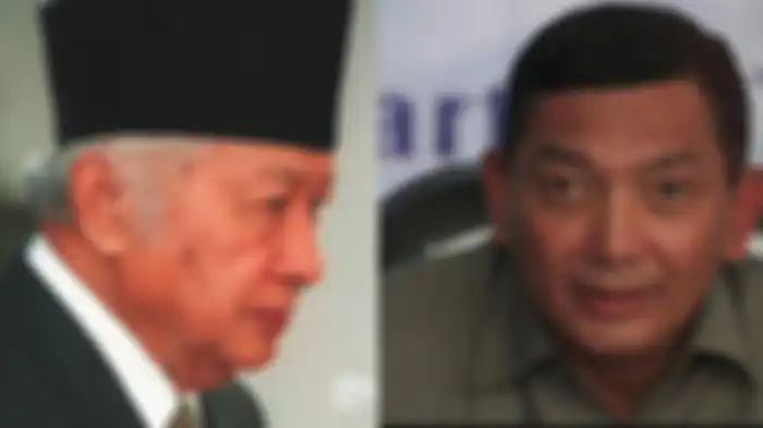 Soeharto (kiri) dan Sjafrie Sjamsoeddin.