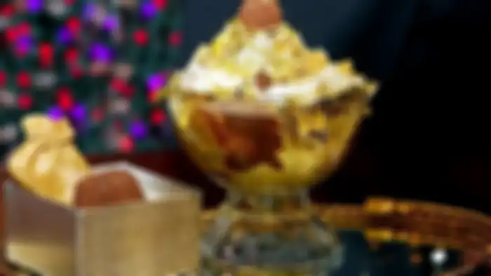 The Frrrozen Haute Chocolate Ice Cream Sundae