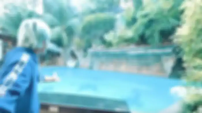 Kolam Renang ala waterpark di rumah Denny Cagur