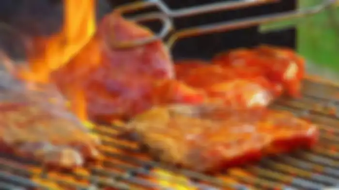 Memanggang daging 