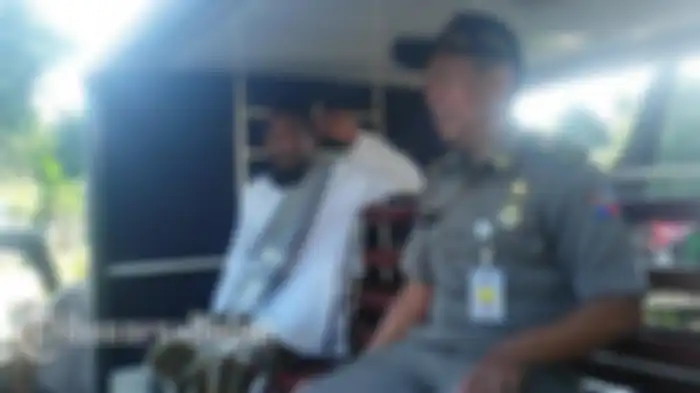 Pengakuan seorang pengemis tajir setelah digelandang Satpol PP, ternyata punya supir pribadi dan sudah bergelar Haji