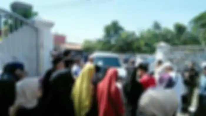 Suasana rumah duka Hj Dian Djuriah