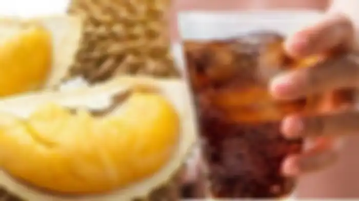 Durian dan Minuman Soda